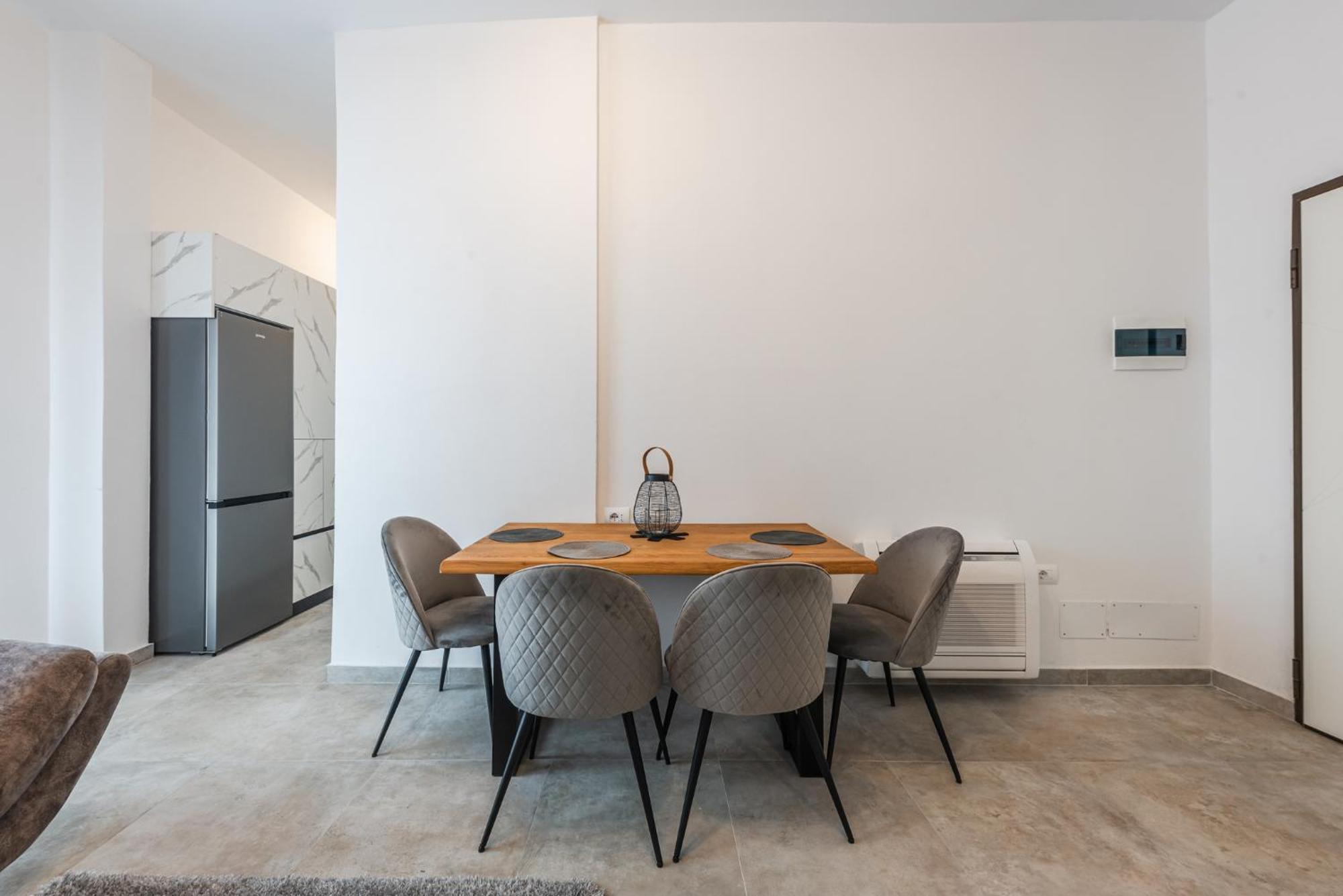 Royal Hill Apartments By Ps Durrës Eksteriør bilde