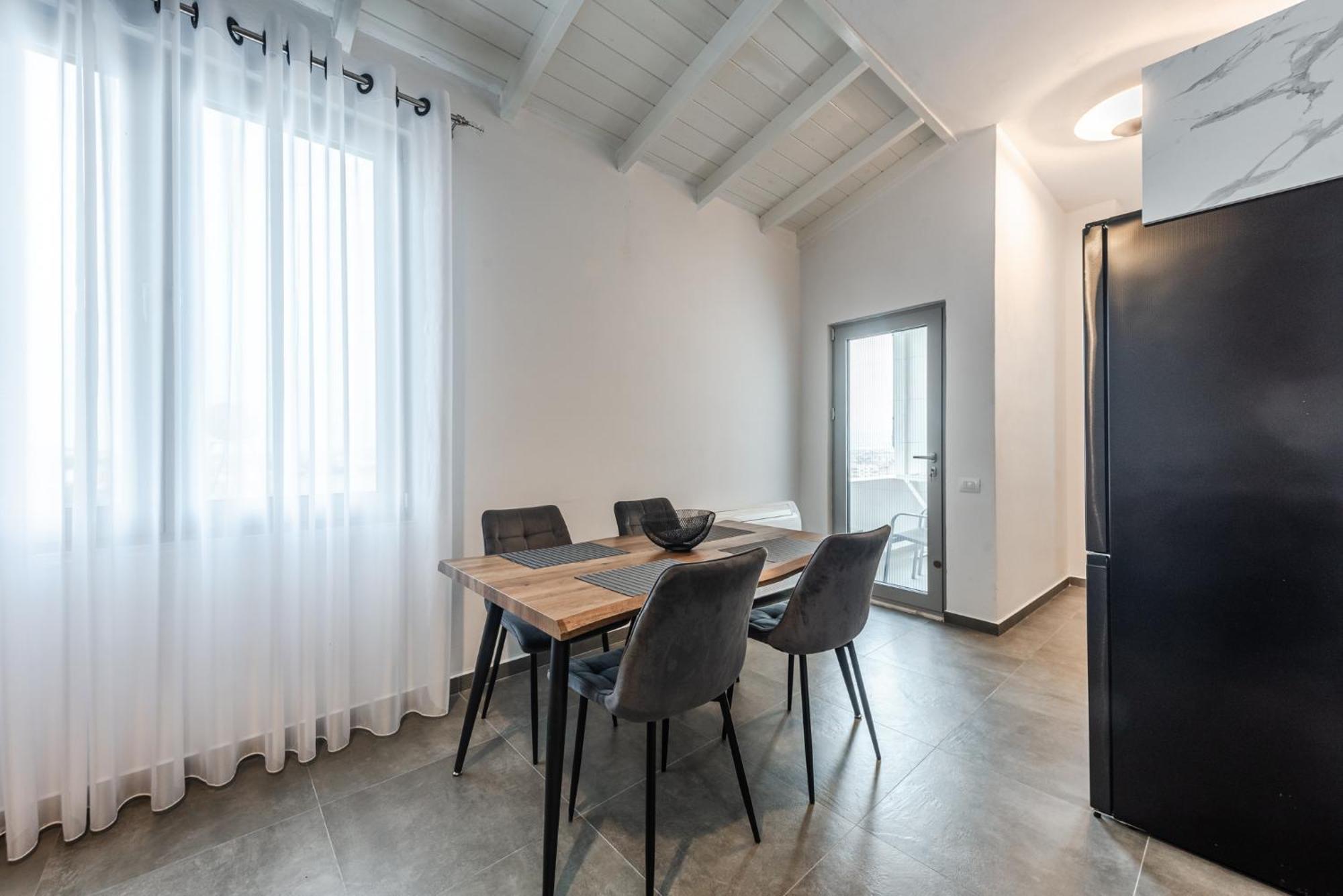 Royal Hill Apartments By Ps Durrës Eksteriør bilde